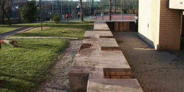 Intervento di messa in sicurezza balconi, facciate e cortile Rho