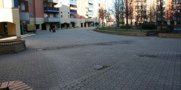 Intervento di messa in sicurezza balconi, facciate e cortile Rho