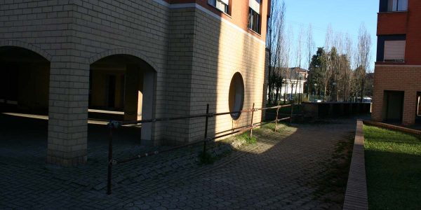 Intervento di messa in sicurezza balconi, facciate e cortile Rho